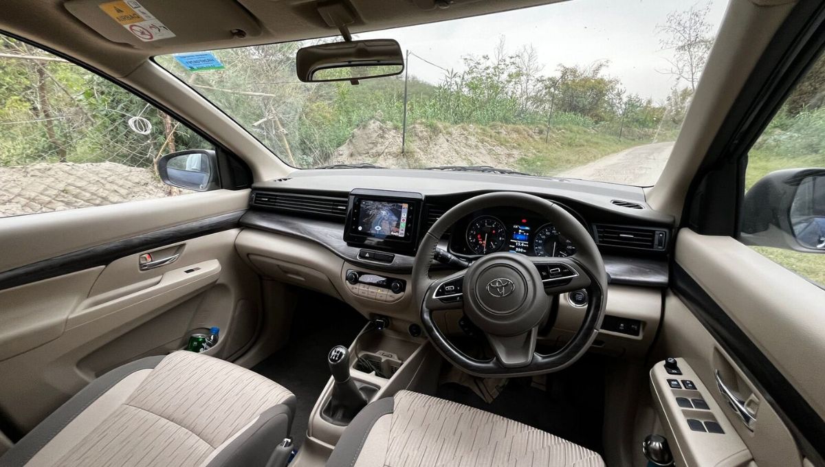 Toyota Rumion 2025 भारत में लॉन्च, सबसे फ्यूल-इफिशिएंट 7-सीटर MPV