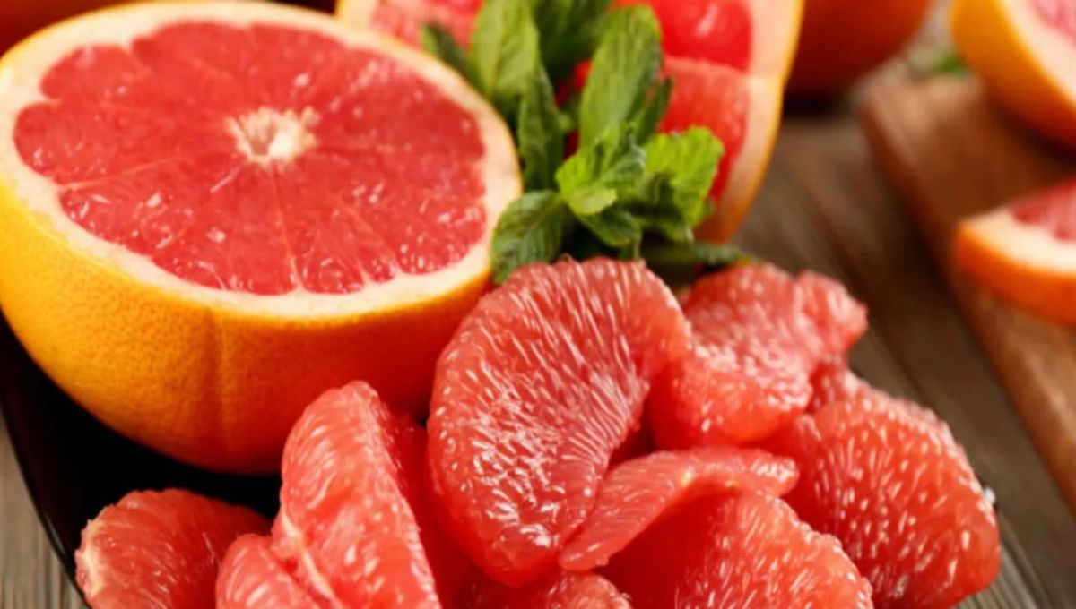 Chhath Puja 2025 में अर्पित किए जाने वाले खास फल और पूजा सामग्री