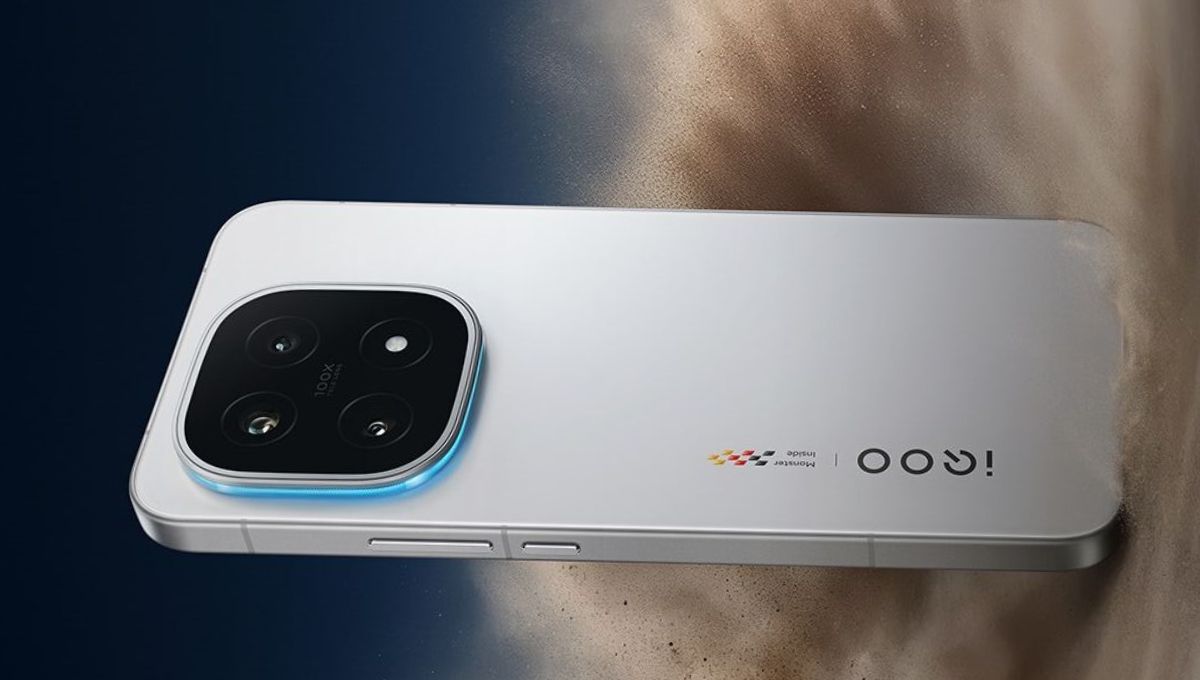 iQOO 15 स्मार्टफोन 6.85-इंच 2K डिस्प्ले, Snapdragon 8 Elite Gen 5, 16GB RAM, 7000mAh बैटरी और 50MP ट्रिपल कैमरा